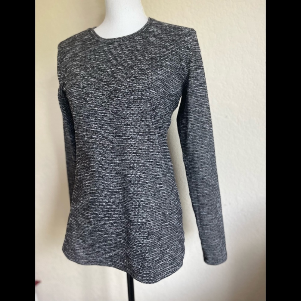 Lululemon long sleeve sweater pullover